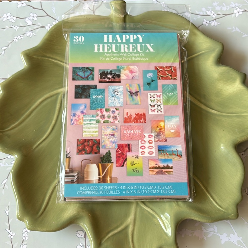 Aesthetic Wall Collage Kit 30 PCS. New.